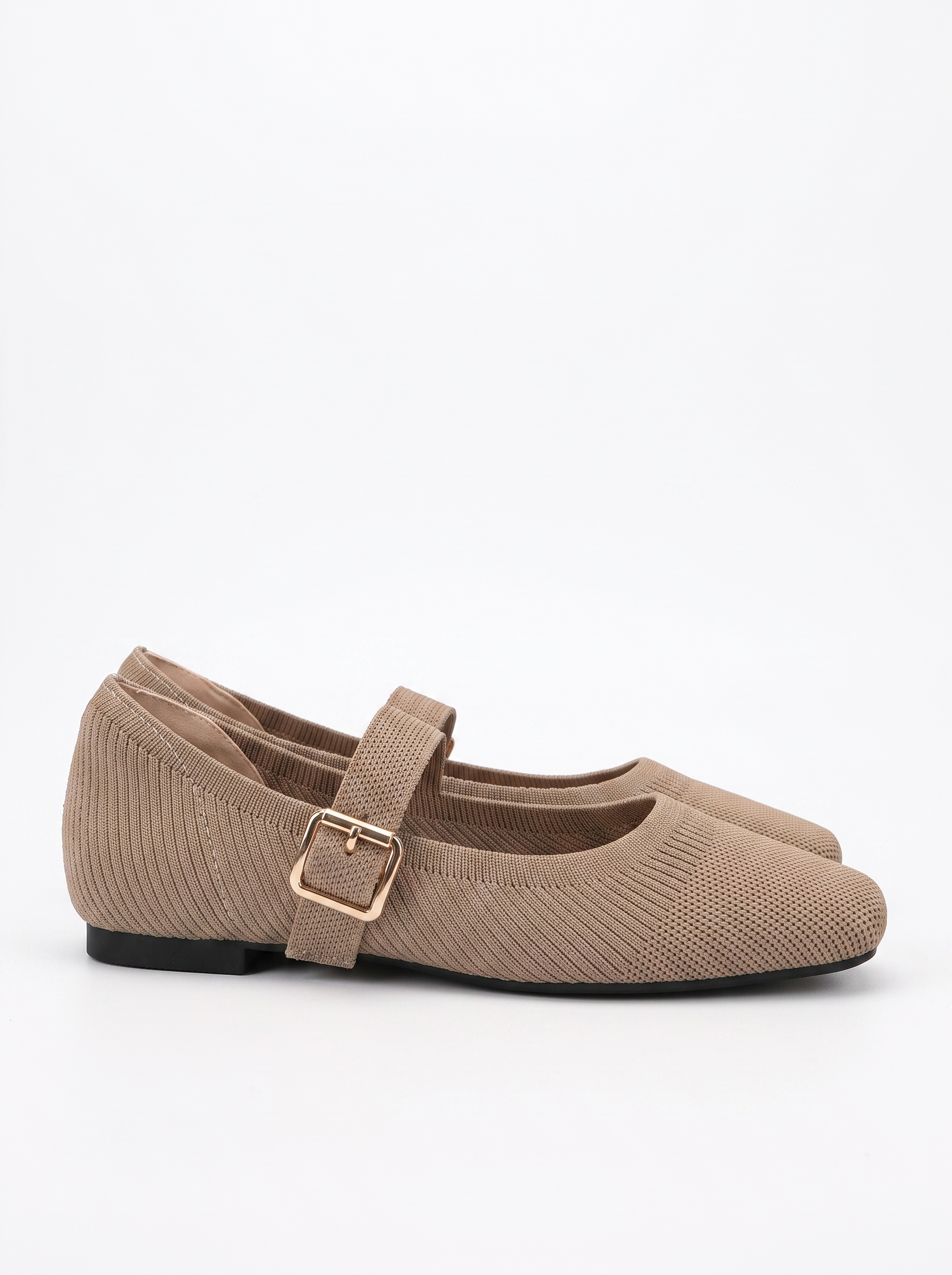 Mila Riemchenballerinas Strickoptik