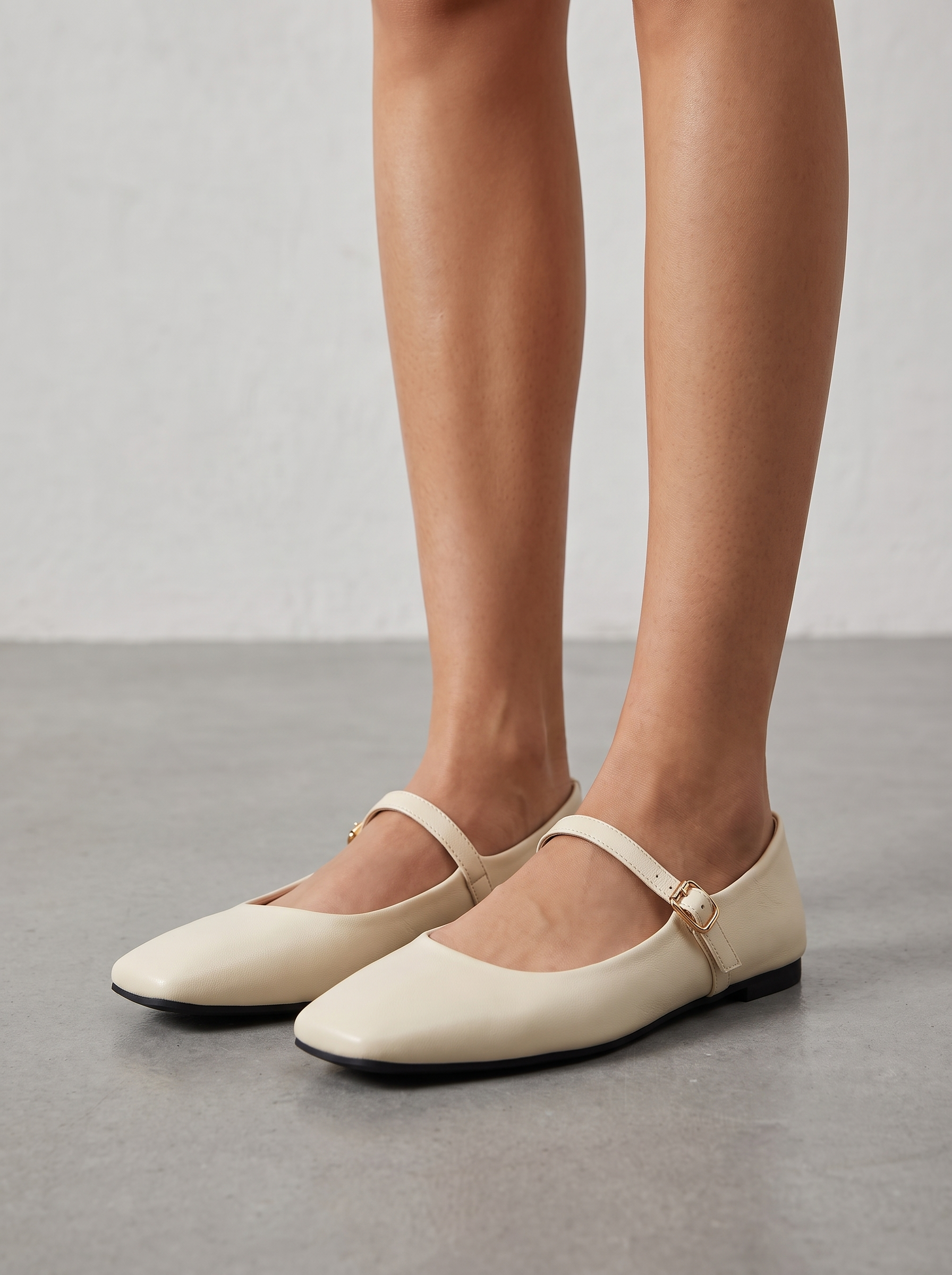 Lois Mary-Jane-Ballerinas mit Schnalle