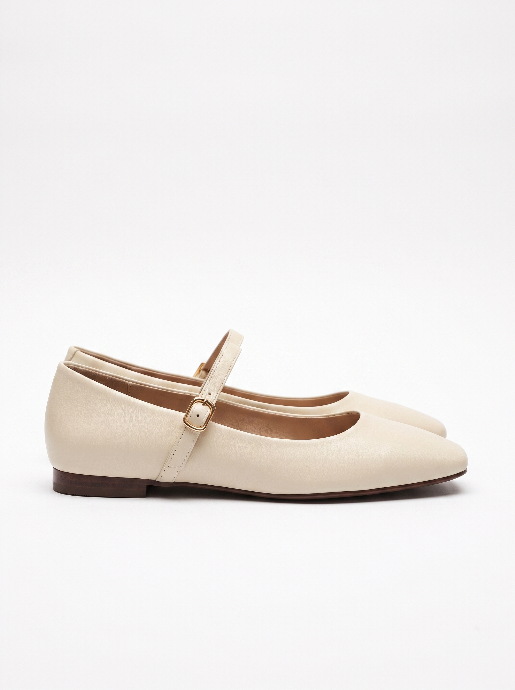 Lois Mary-Jane-Ballerinas mit Schnalle