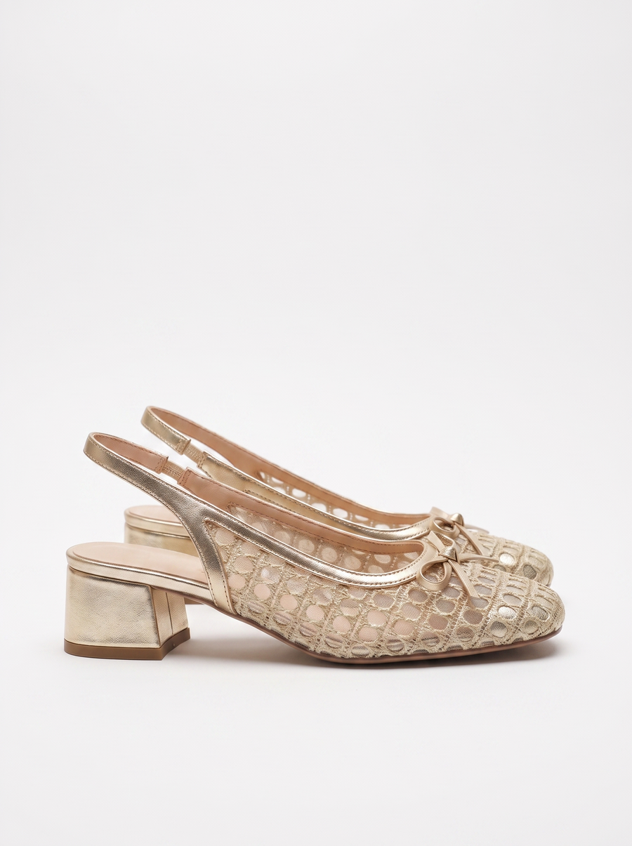 Emmett Slingback-Pumps mit Spitzenoptik