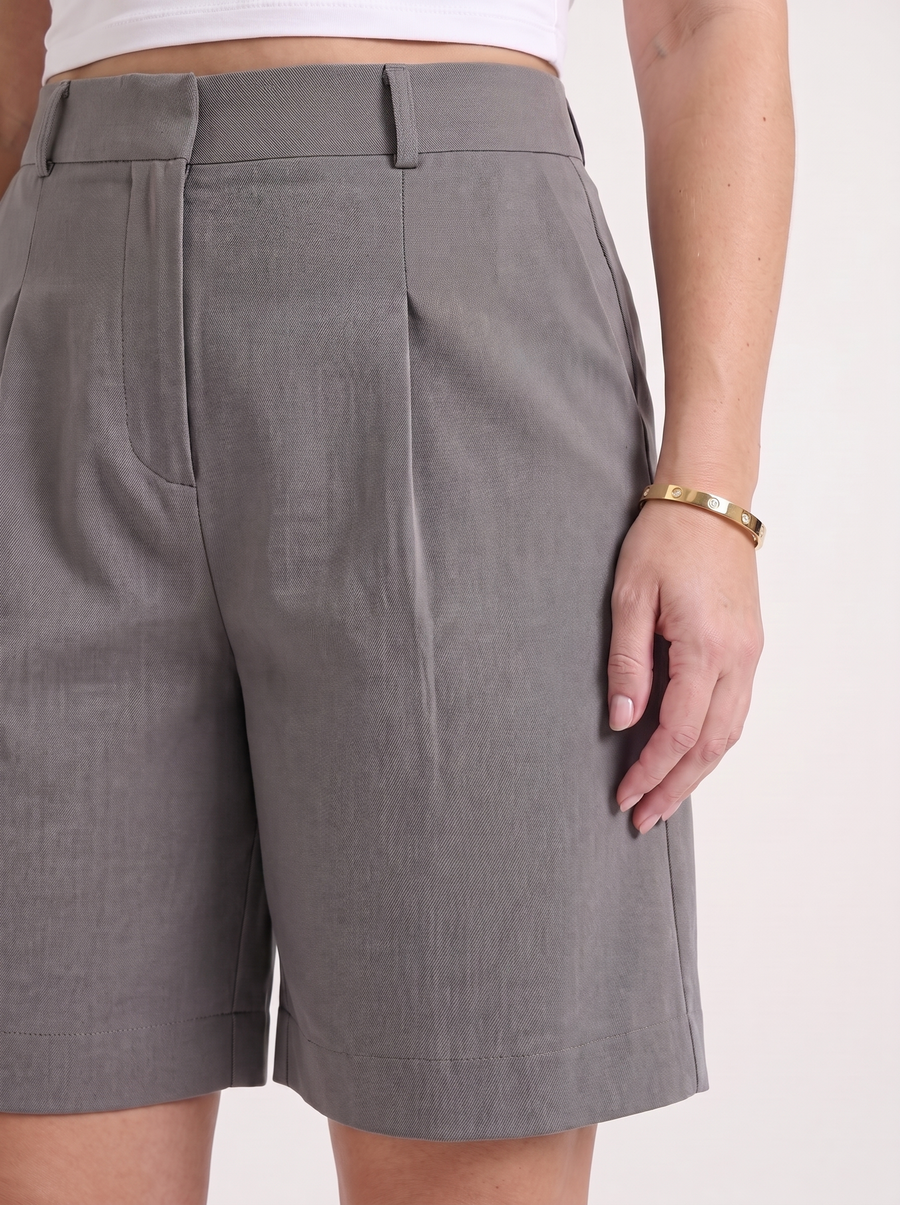 Anais Bermudashorts mit Bundfalten