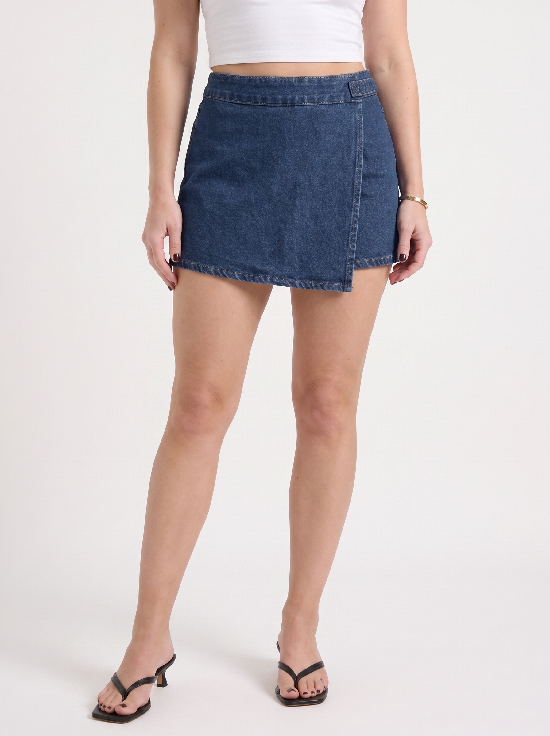 Rosa Jeans-Minirock mit Wickeloptik