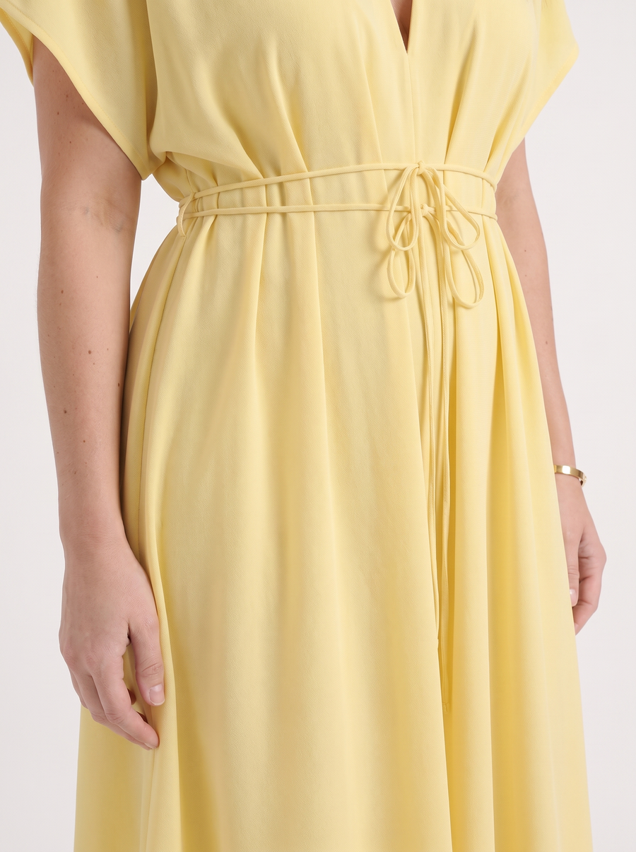 Blakely Midikleid mit Bindeband