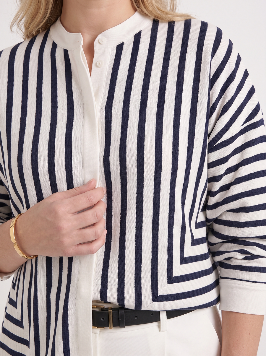 Mae Strickjacke Streifenmuster