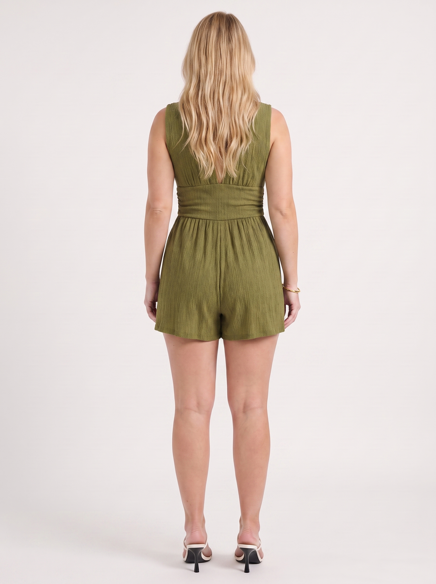 Jewel Kurzer Jumpsuit V-Ausschnitt