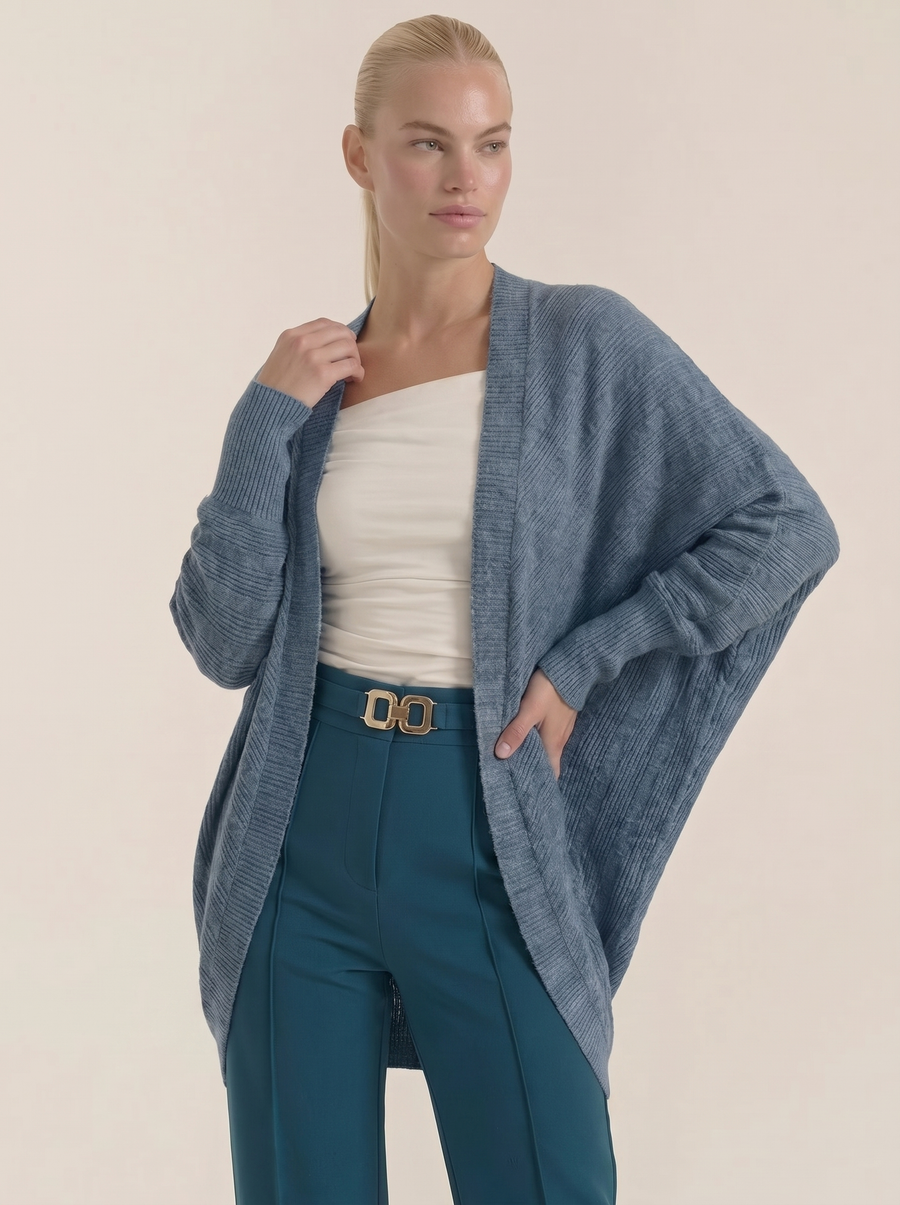 Cassandra Oversized-Strickjacke