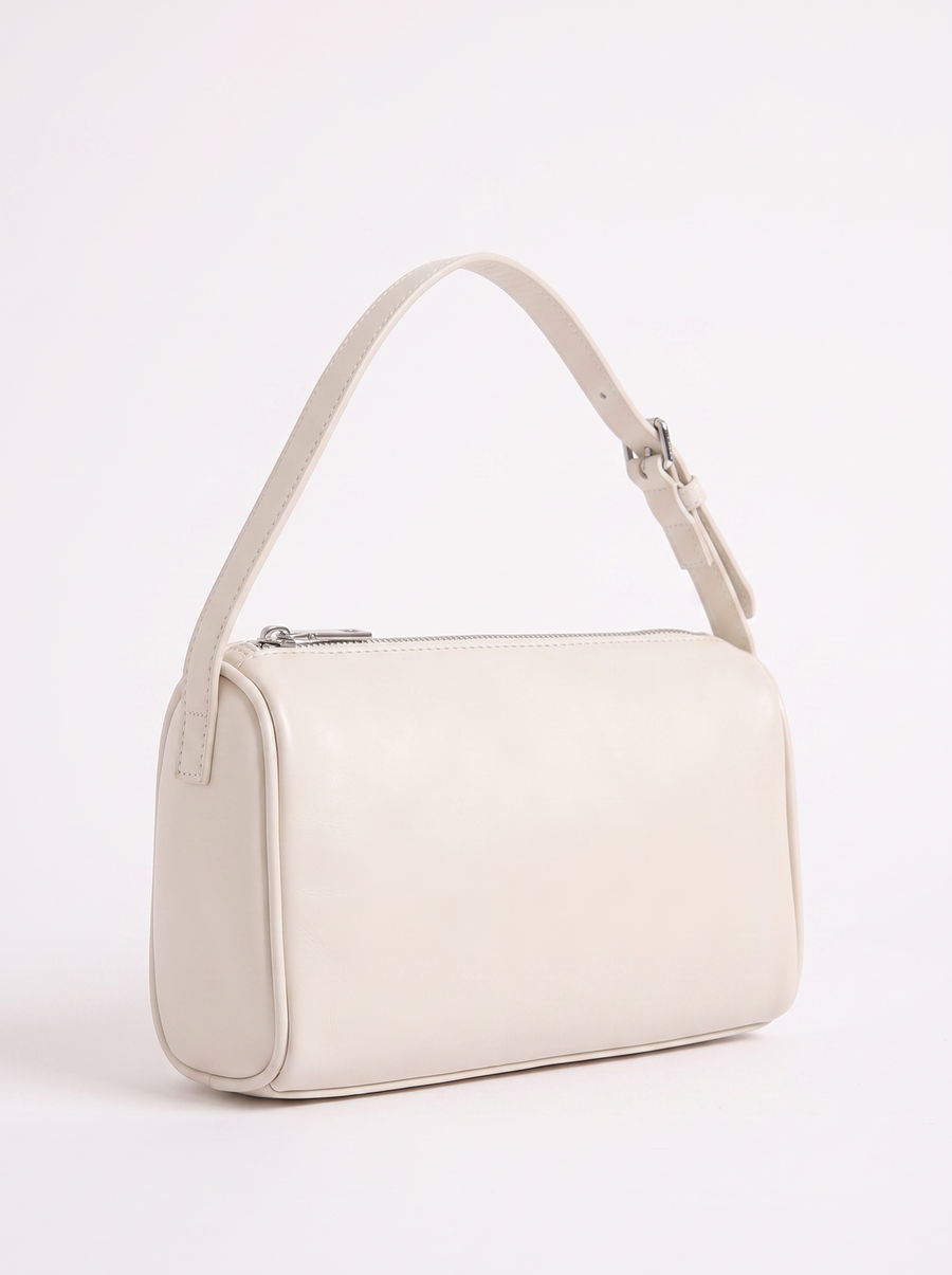 Marion Pebbled Schultertasche