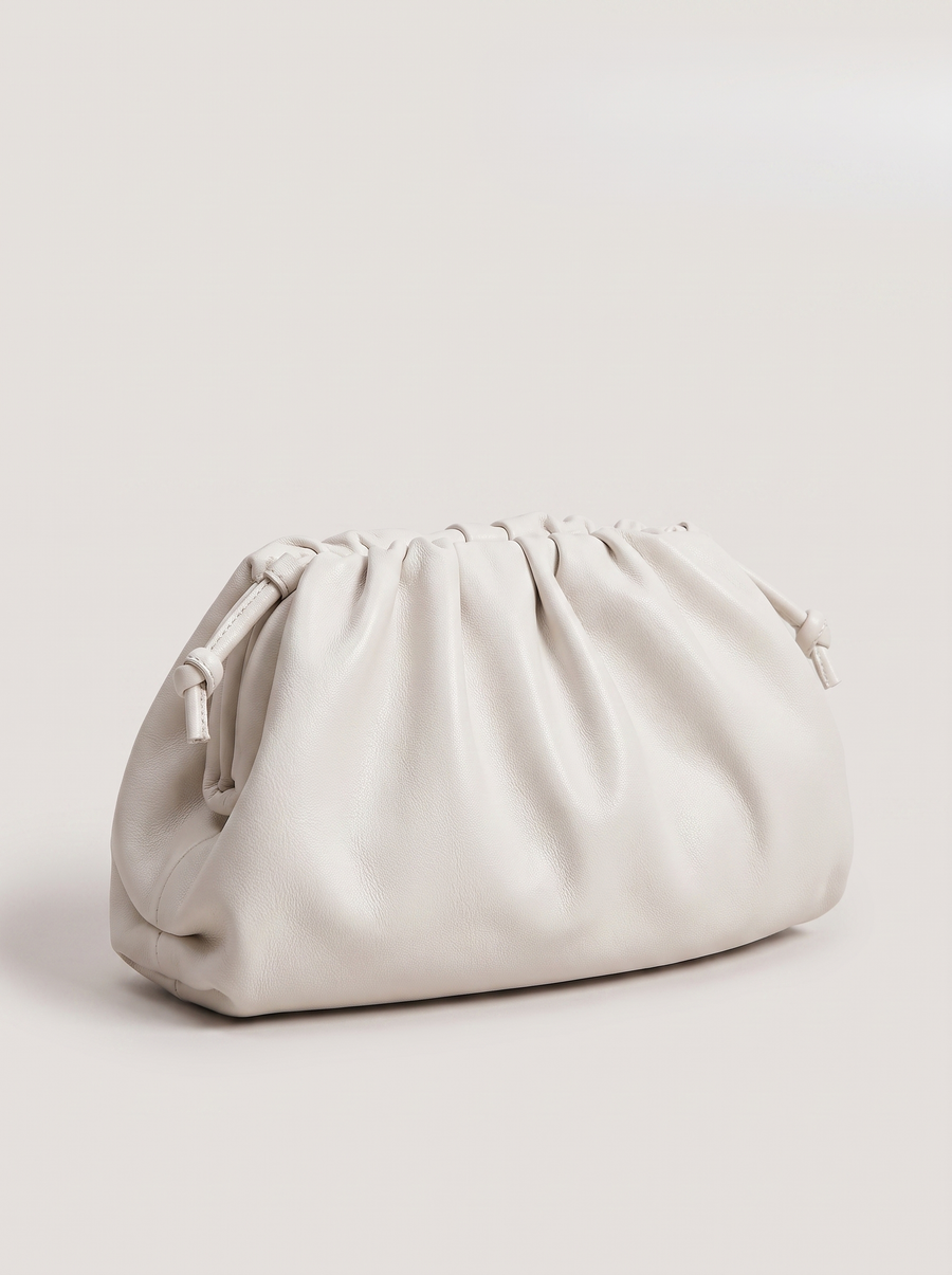 Kenny Gesteppte Hobo-Tasche Weiss