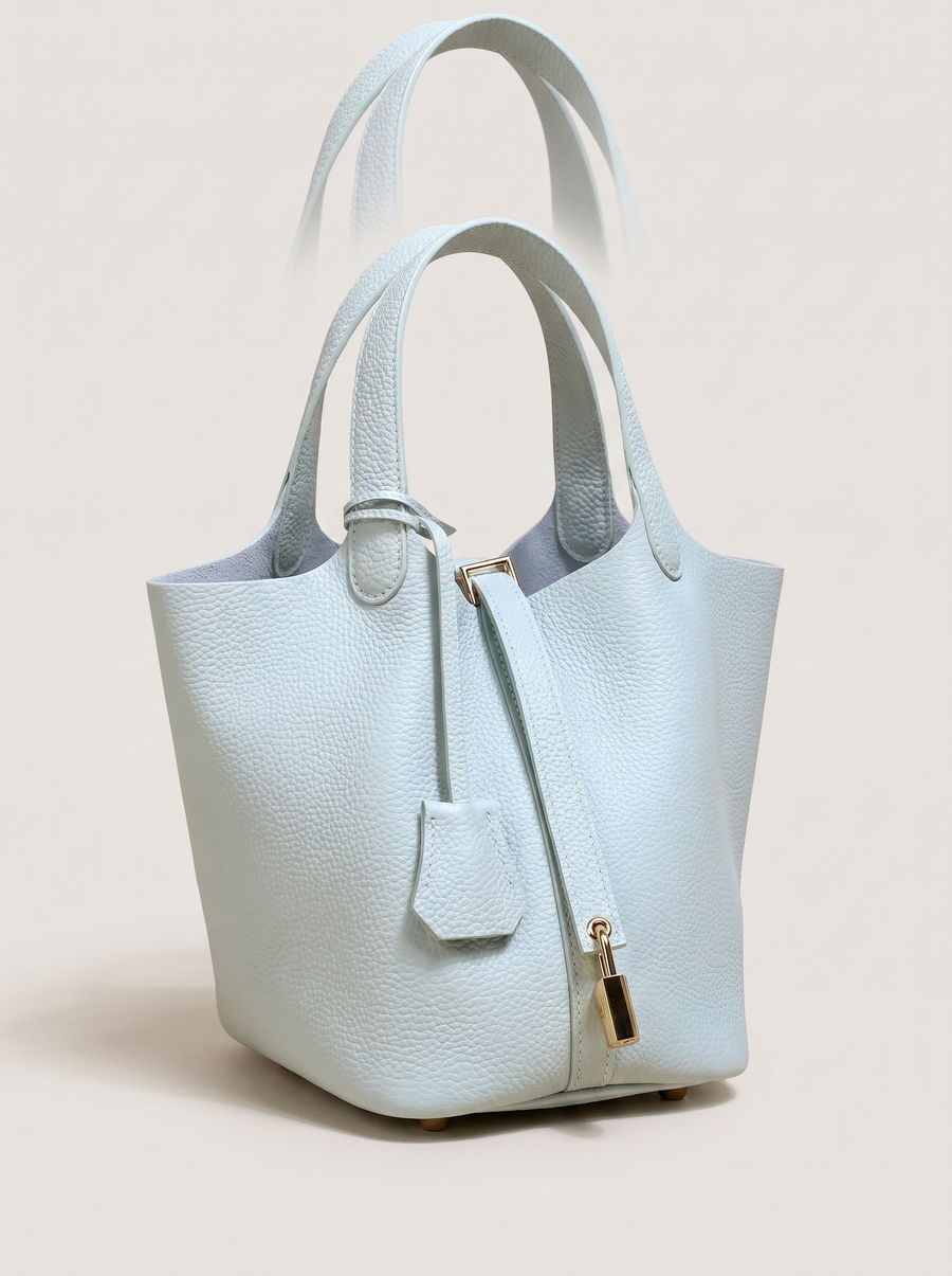 Kate Lock Bucket Bag mit Schlossverschluss Hellblau