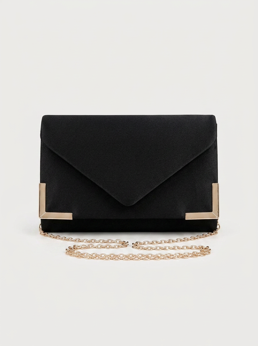 Envelope Clutch mit Kettenriemen - Schwarz - Front