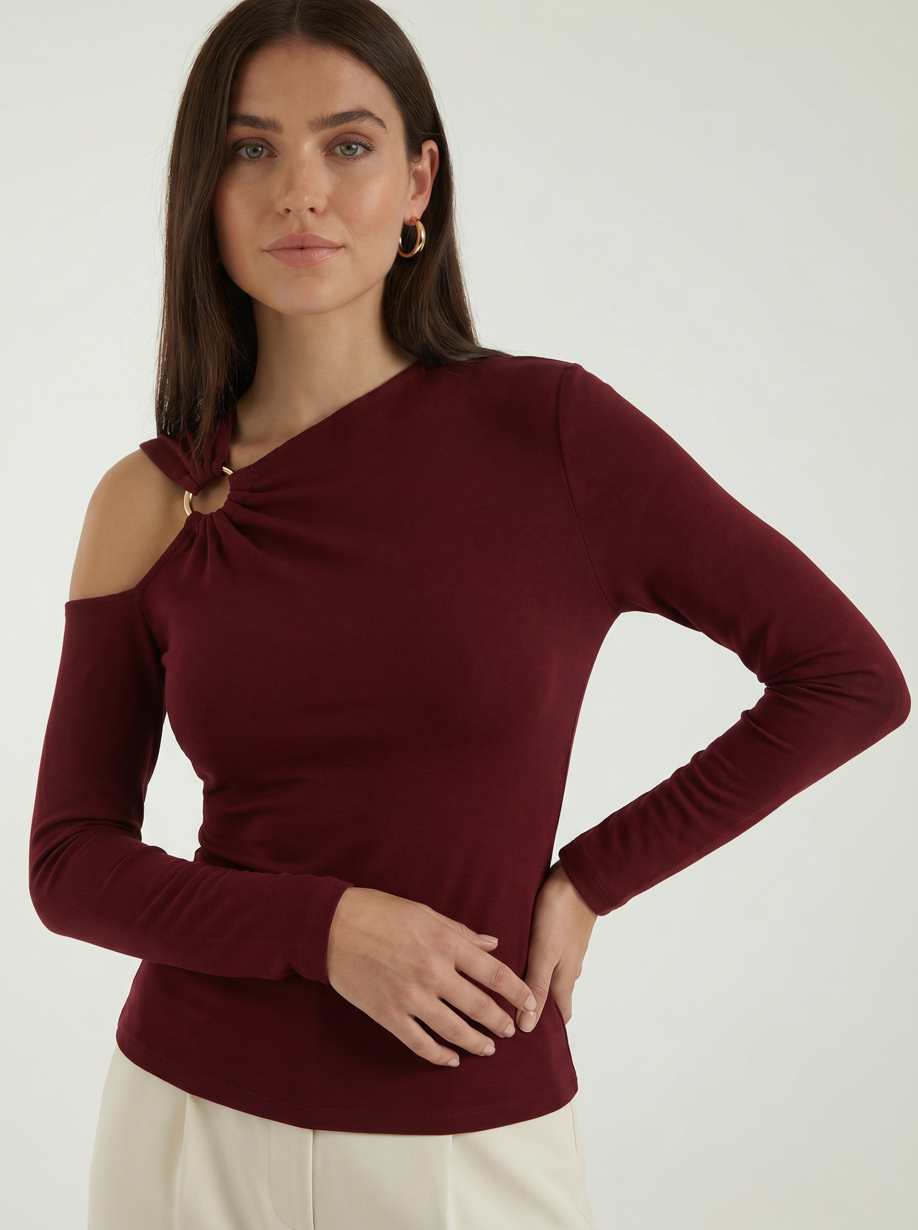 Joann Longsleeve-Top mit Asymmetrischer Ausschnitt