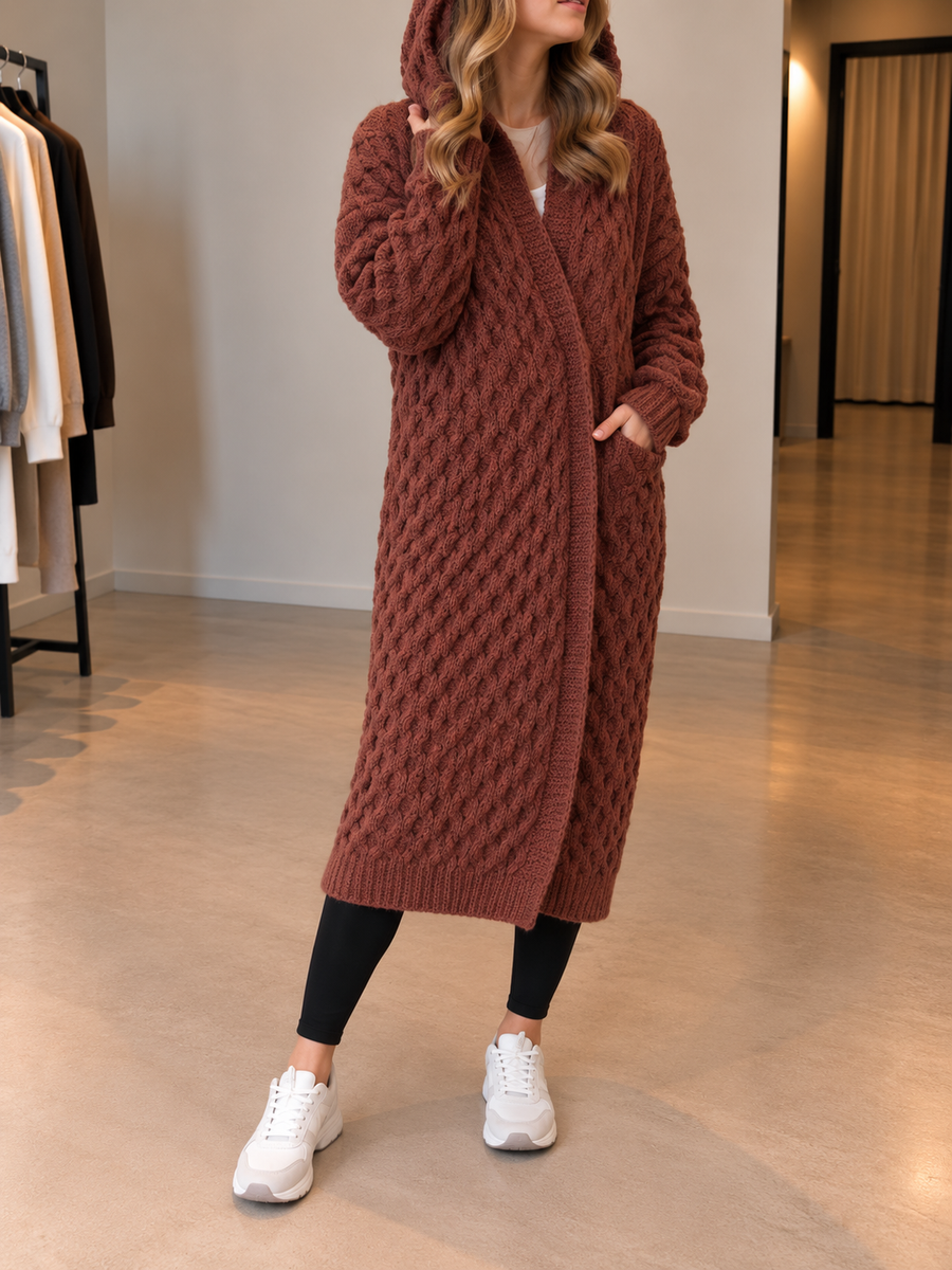 Maike Strickjacke mit Zopfmuster