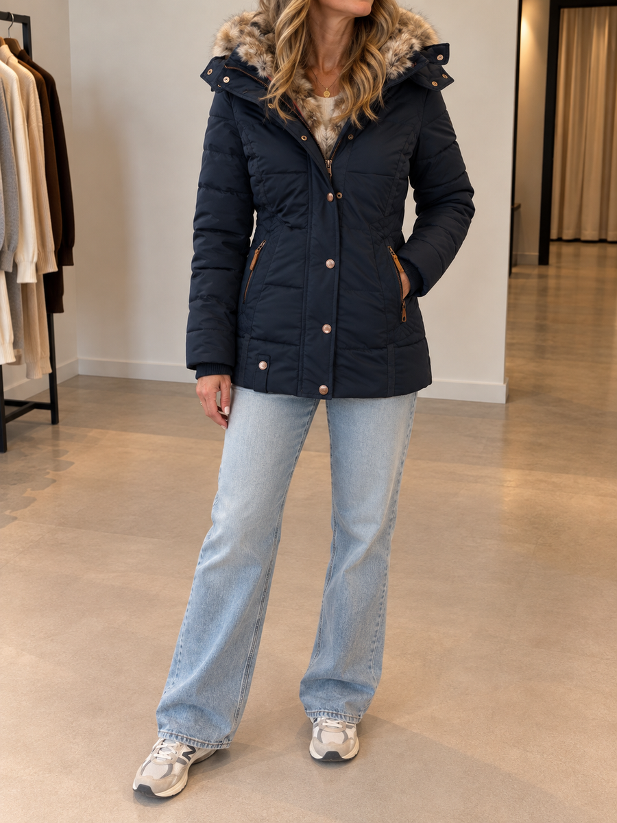 Alba Steppjacke mit Fellkapuze
