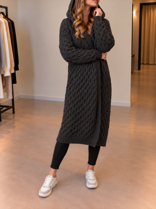 Maike Strickjacke mit Zopfmuster