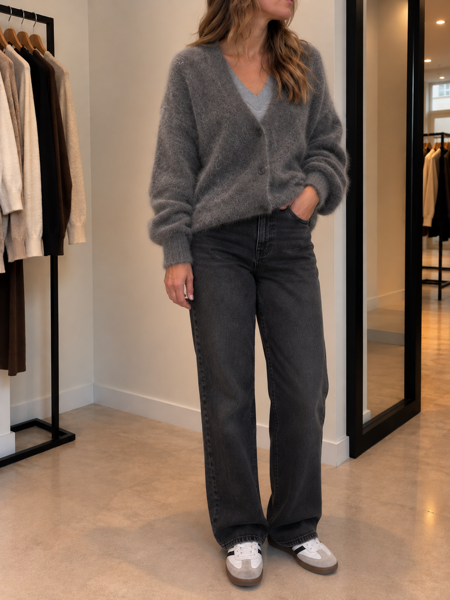 Romana Strickjacke mit V-Ausschnitt
