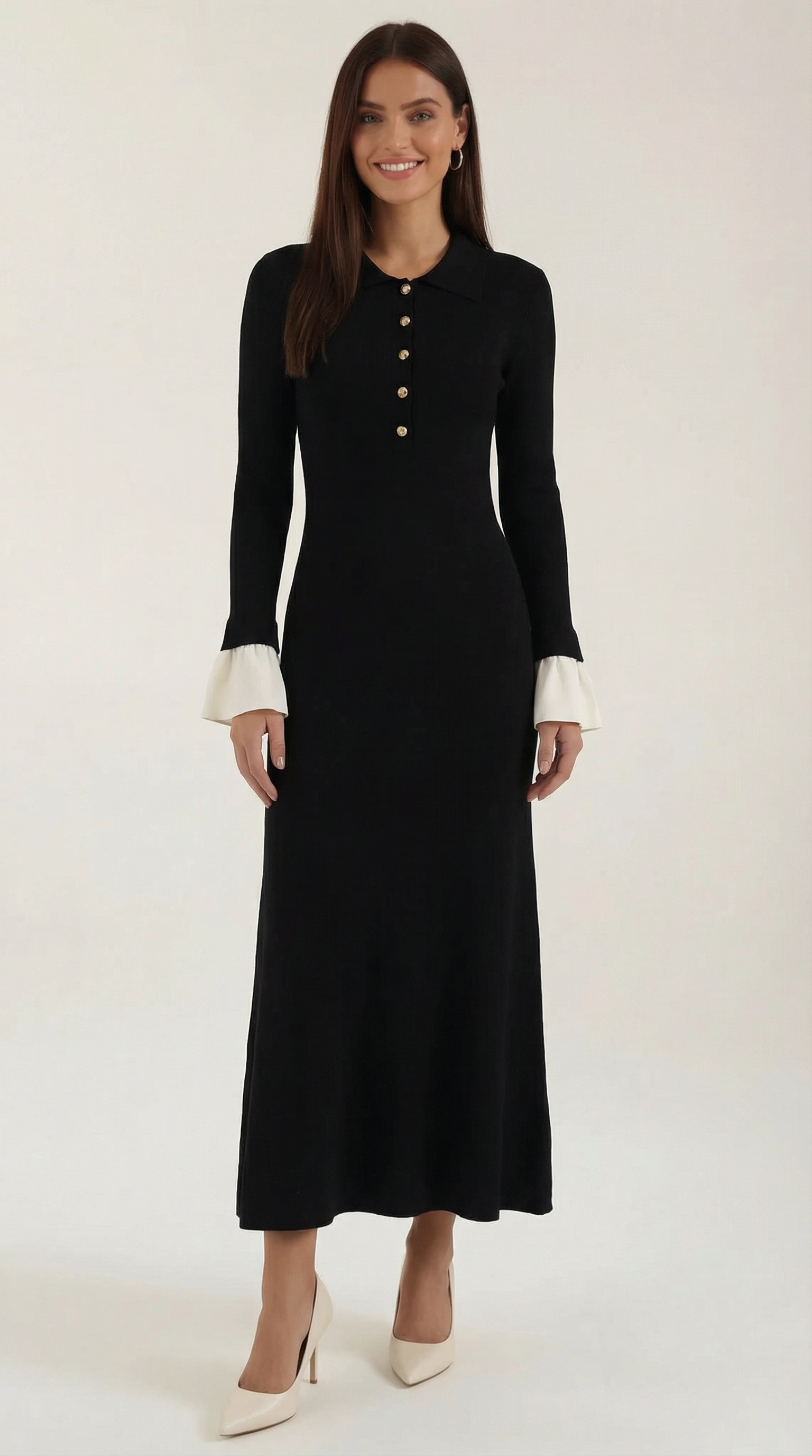 Charlotte Strick-Maxikleid mit Kontrastmanschetten