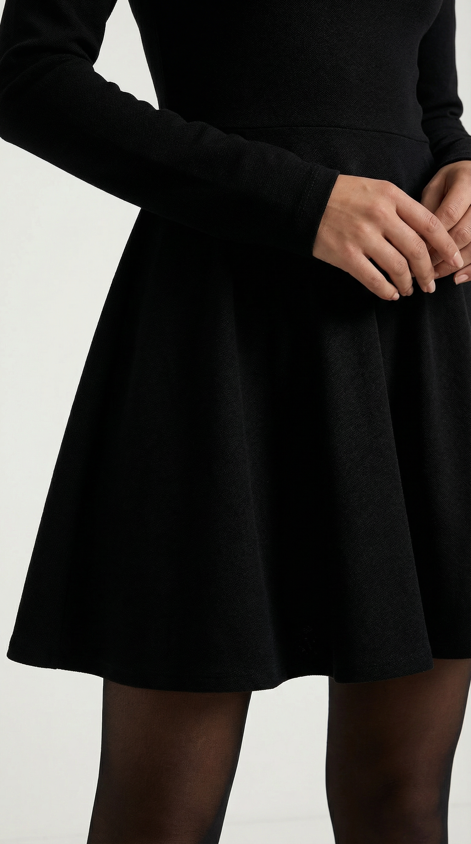 Tiffany Langarm-Falten-Minikleid