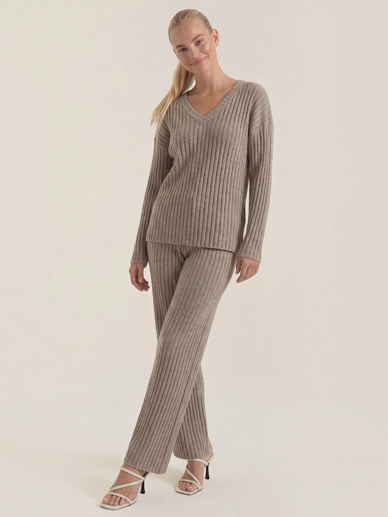 Taupe