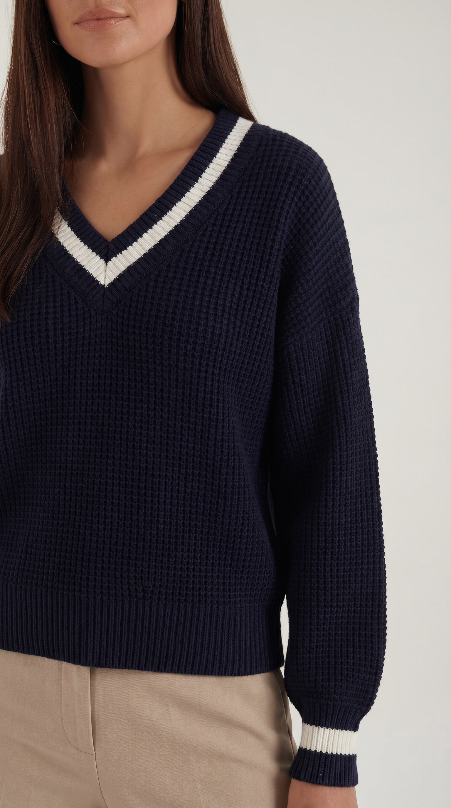 Tina Strickpullover mit tiefem V-Ausschnitt