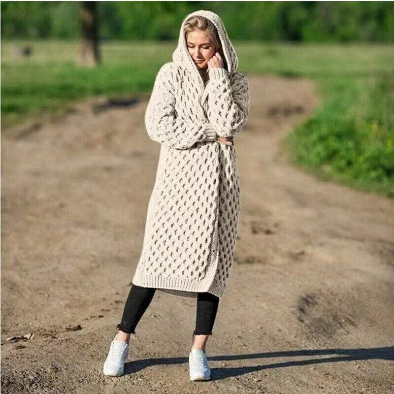 Maike Strickjacke mit Zopfmuster